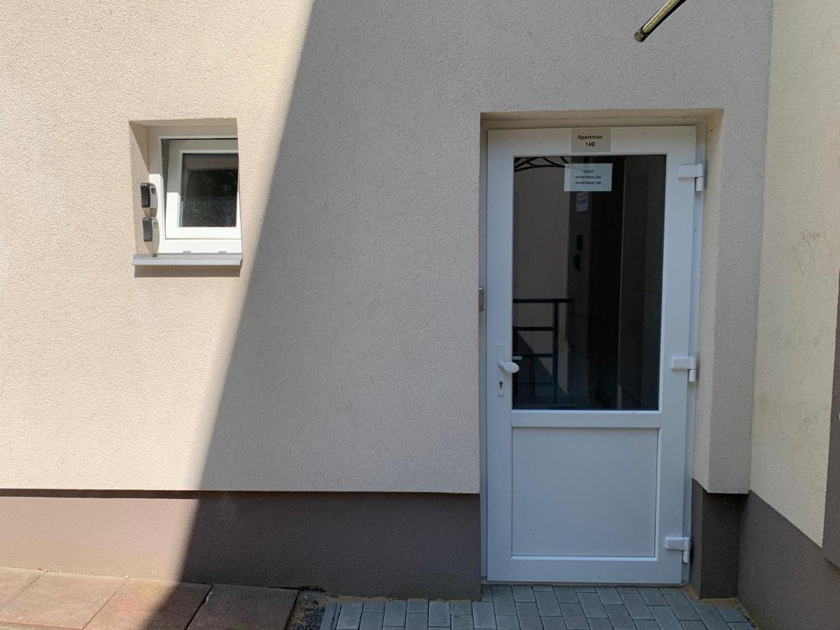 Vsemina Apartman Luzkovice 外观 照片